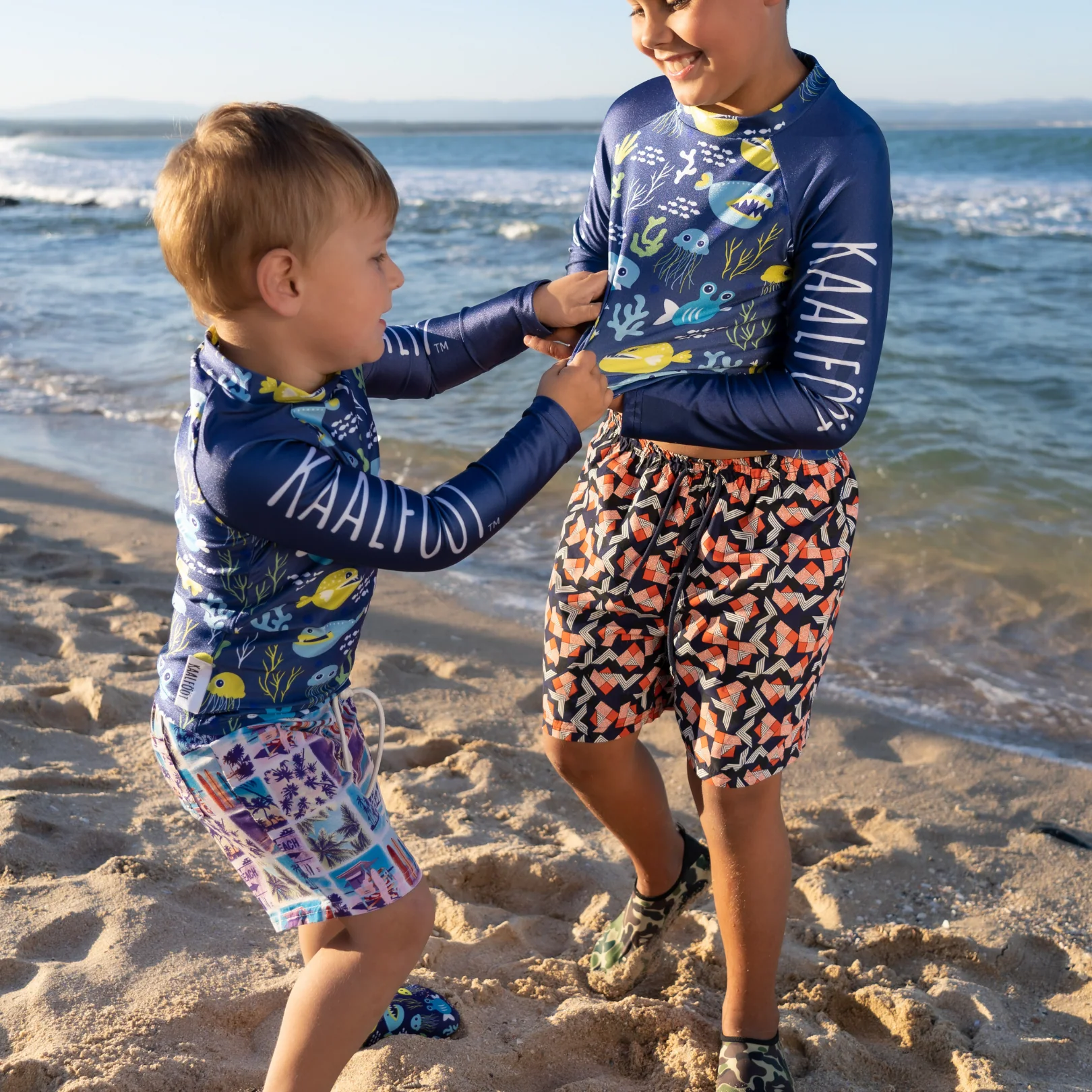 Jellyfish - Long Sleeve UPF 50 Rash Vest - Image 4
