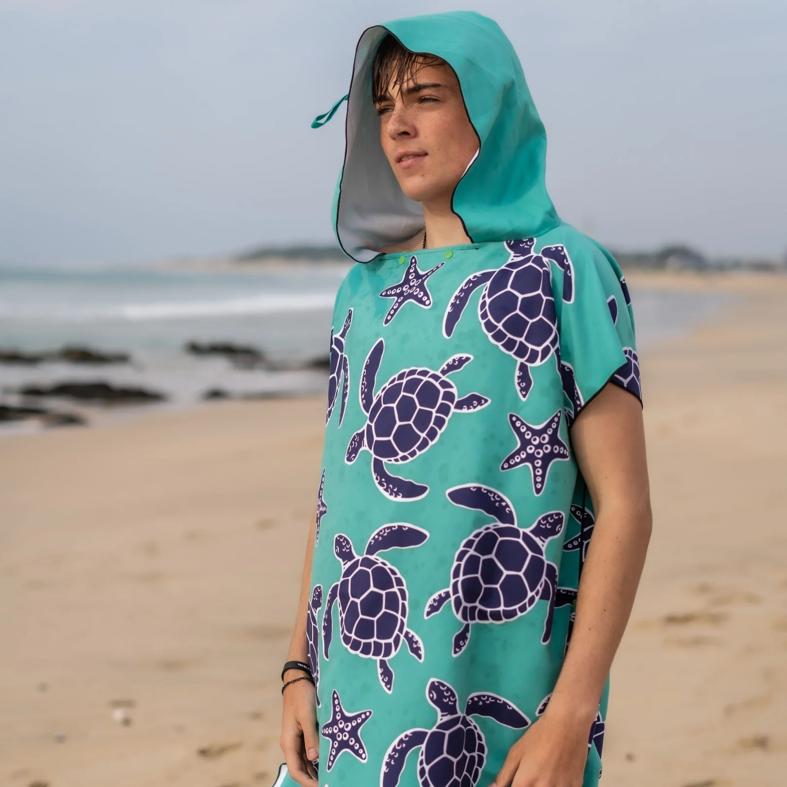 Aqua Turtle - Microfibre Hoodie Towel - Image 3