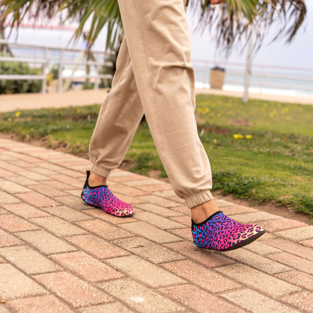 Neon Leopard - Image 3