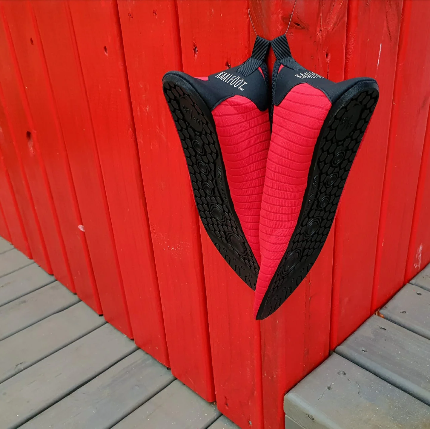 Red - Image 3